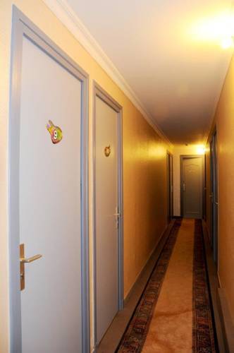 Hotel De Touraine แซงต์-นาแซร์ ภายนอก รูปภาพ
